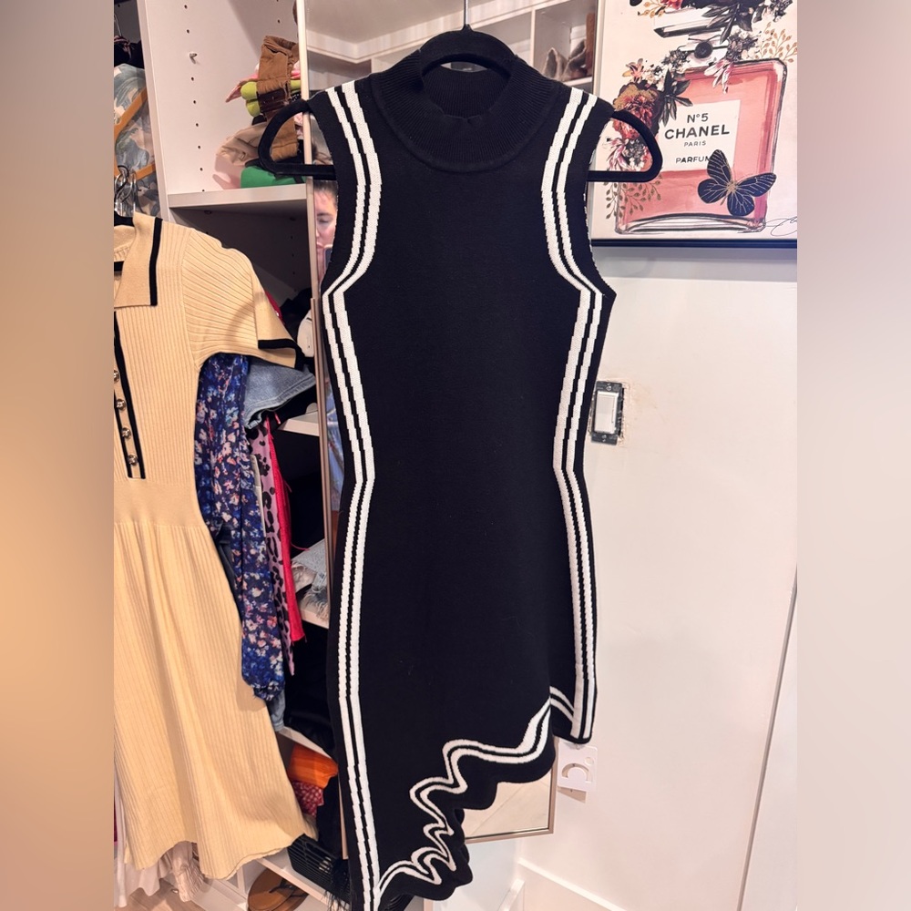 Commense Black and White Asymmetrical Dress